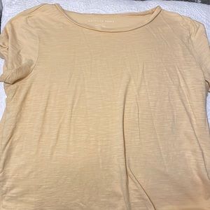 L American Eagle pastel yellow short sleeve shirt